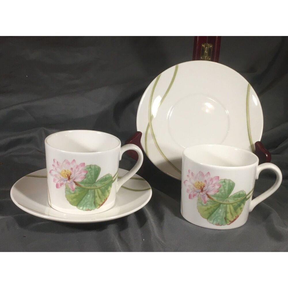 Pair of Royal Doulton "Water Lily" Flat Cups & Saucers (2 Sets) excellent 2005